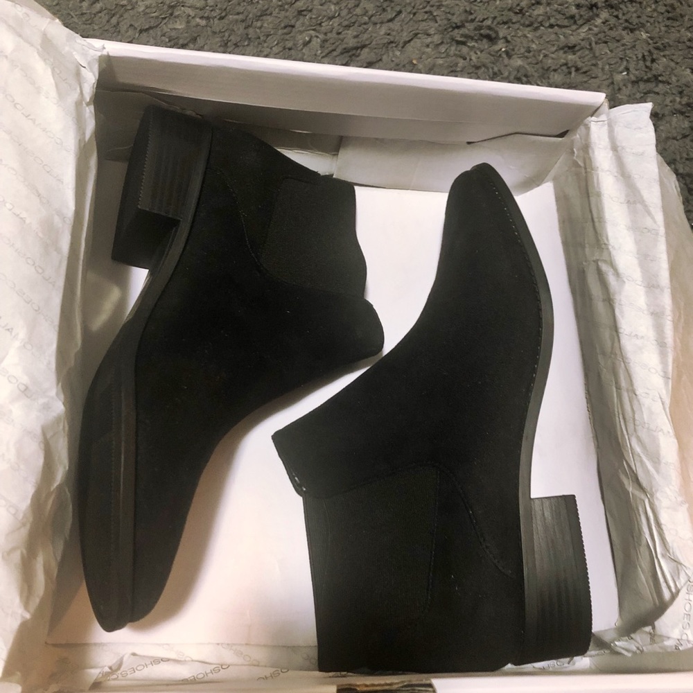 New black suede Aldo booties (size 9)